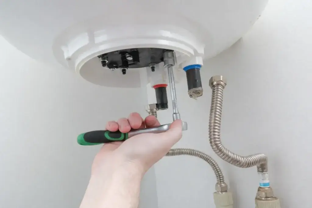 emprego canalizador Porto, reparação de termoacumulador